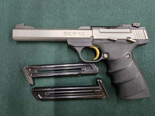 Colt modelo Buck Mark .22LR